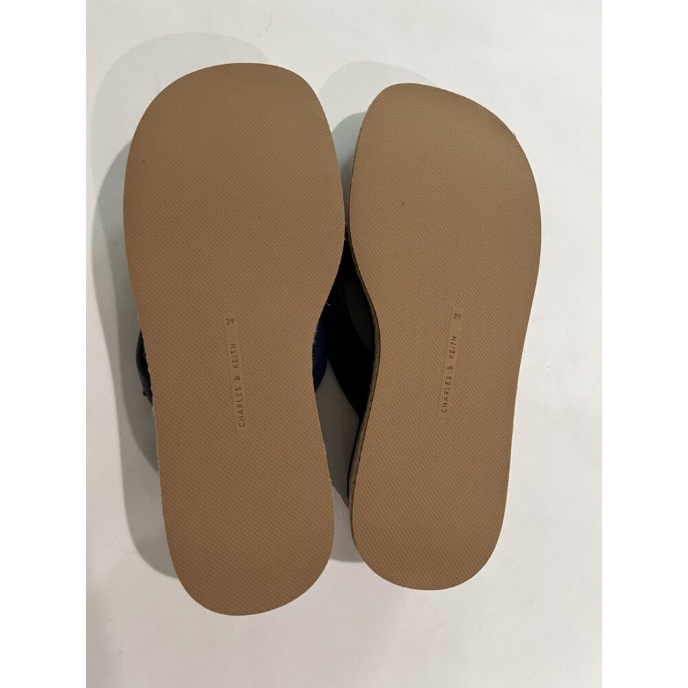 Charles & Keith Espadrille Thong Sandals in Dark Blue - Picture 7 of 7